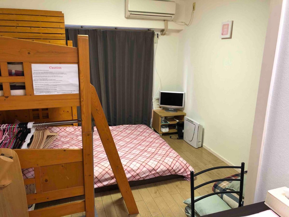 Guest House Zwell Hakata Ohori Park Fukuoka  Eksteriør billede