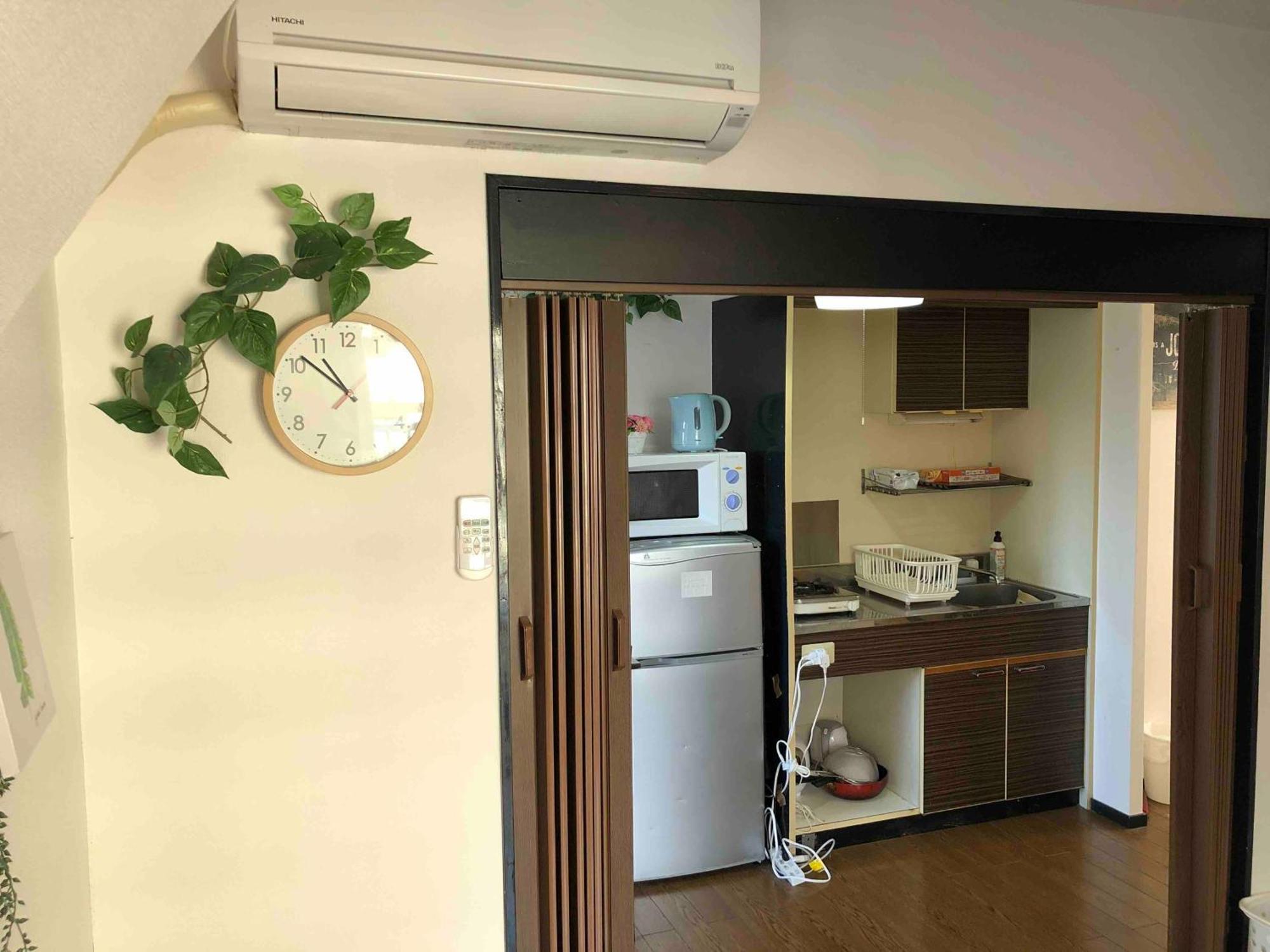 Guest House Zwell Hakata Ohori Park Fukuoka  Eksteriør billede