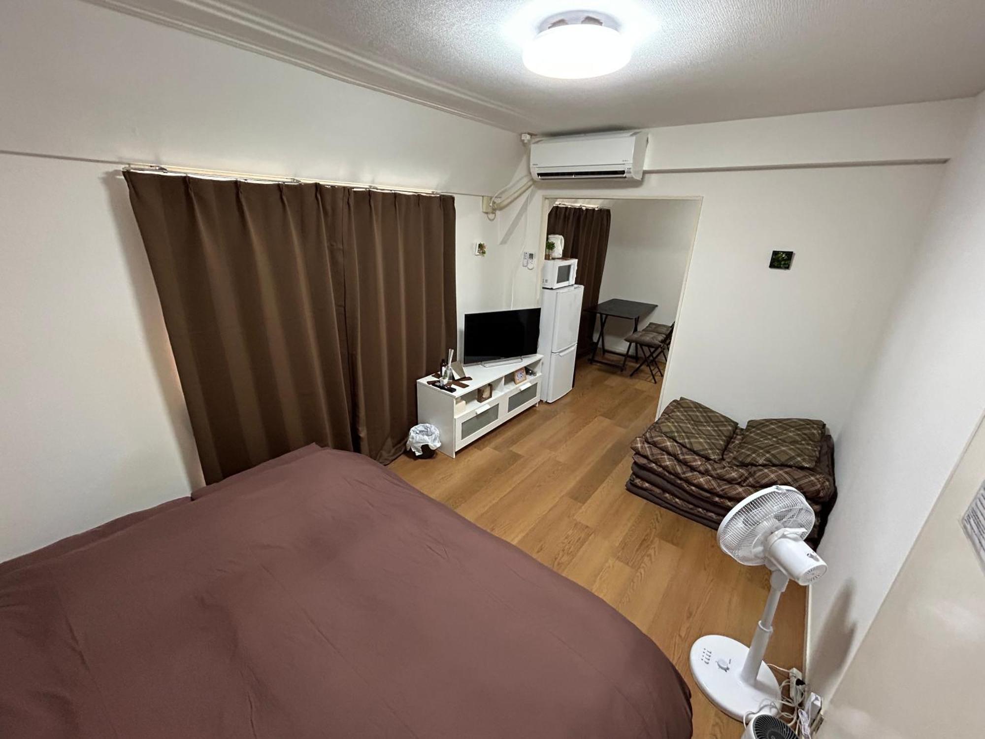 Guest House Zwell Hakata Ohori Park Fukuoka  Eksteriør billede