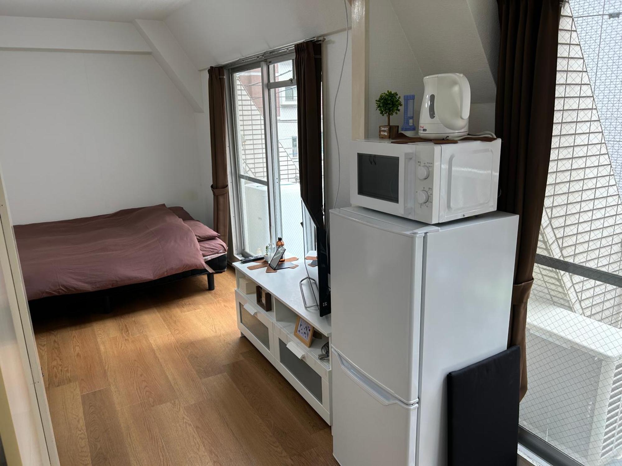 Guest House Zwell Hakata Ohori Park Fukuoka  Eksteriør billede