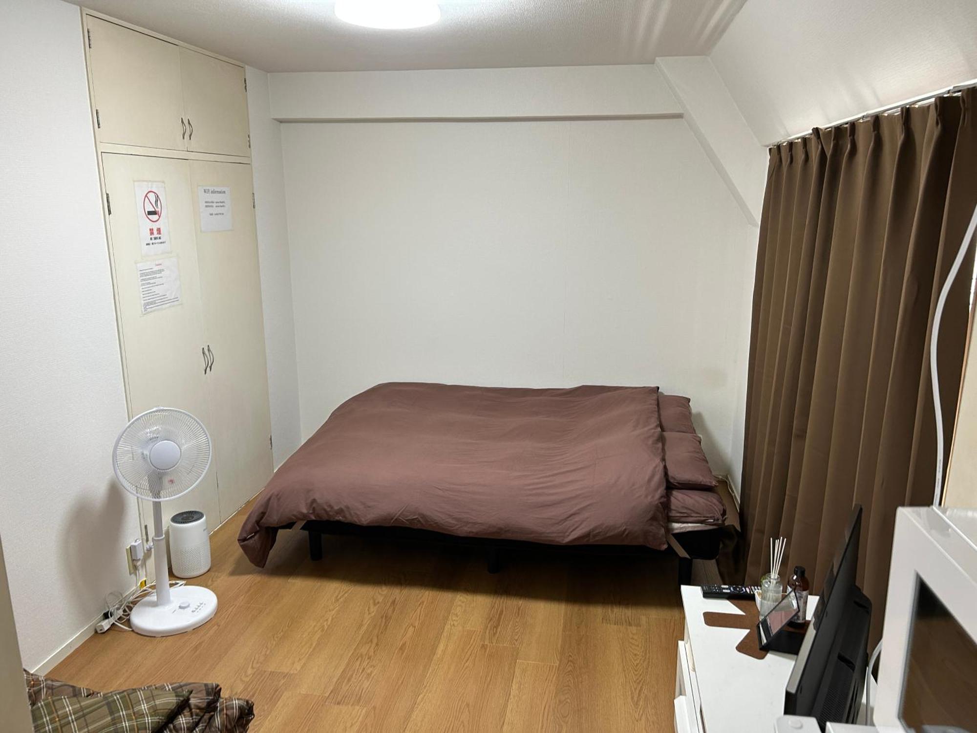 Guest House Zwell Hakata Ohori Park Fukuoka  Eksteriør billede